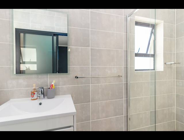 2 BEDROOM APARTMENT FOR SALE IN RICHWOOD